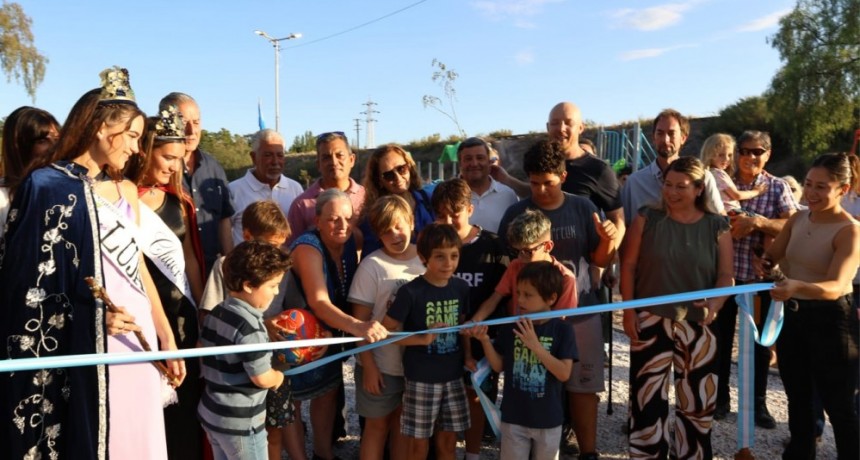Allasino contin&uacute;a inaugurando plazas en todos los distritos lujaninos   