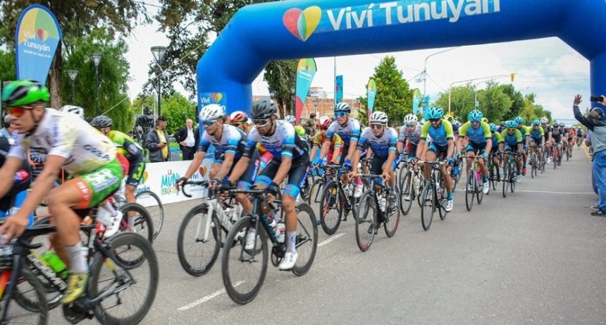 Tunuy&aacute;n recibe la 7ma etapa de la Vuelta Ciclista de Mendoza
