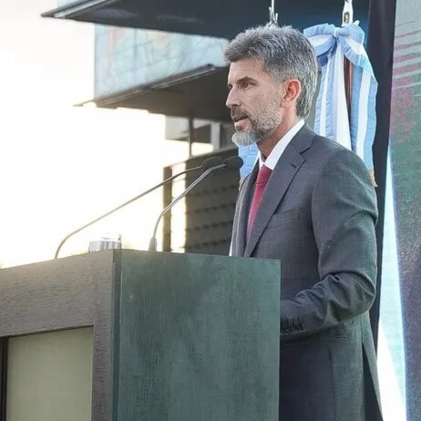 ULPIANO SUAREZ NO AMENAZA AL GOBIERNO CON LOS RECURSOS DEL FONDO COMPENSADOR, SOLO APORTA PROYECTO, SUMA CON ALTURA Y FUNDAMENTACI&Oacute;N.