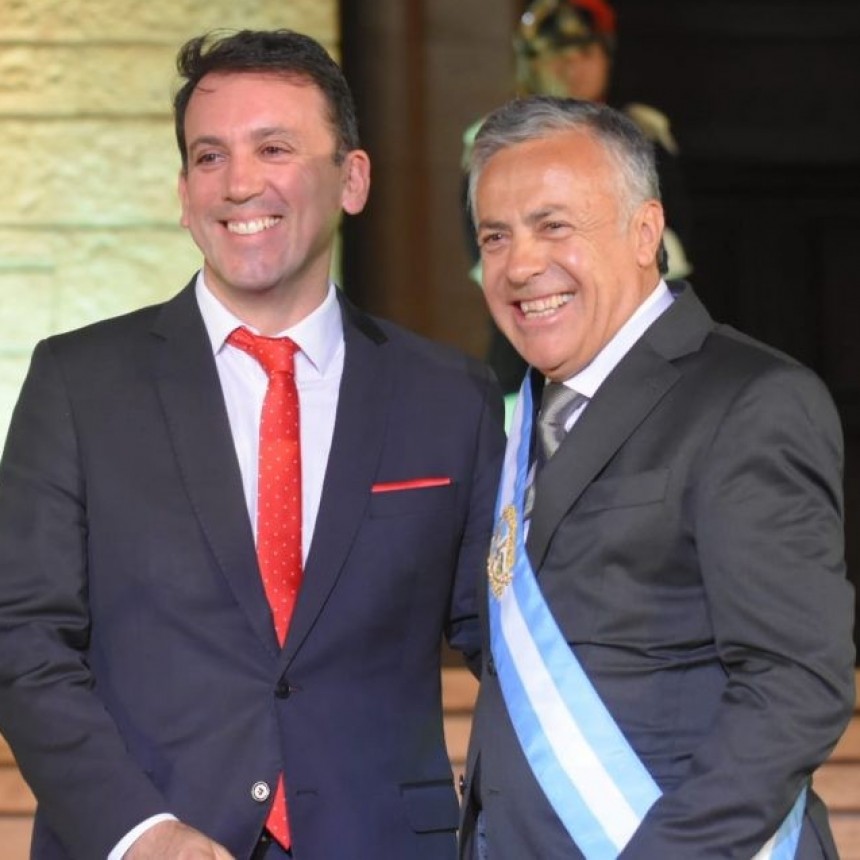 EN MENDOZA NIVELAMOS PARA ABAJO ALUMNOS REPETIDORES PUEDEN PASAR CON 5 MATERIAS