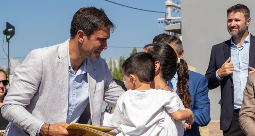 El intendente Emir Andraos recibi&oacute; una obra paralizada y la transform&oacute; en el sue&ntilde;o de 300 familias