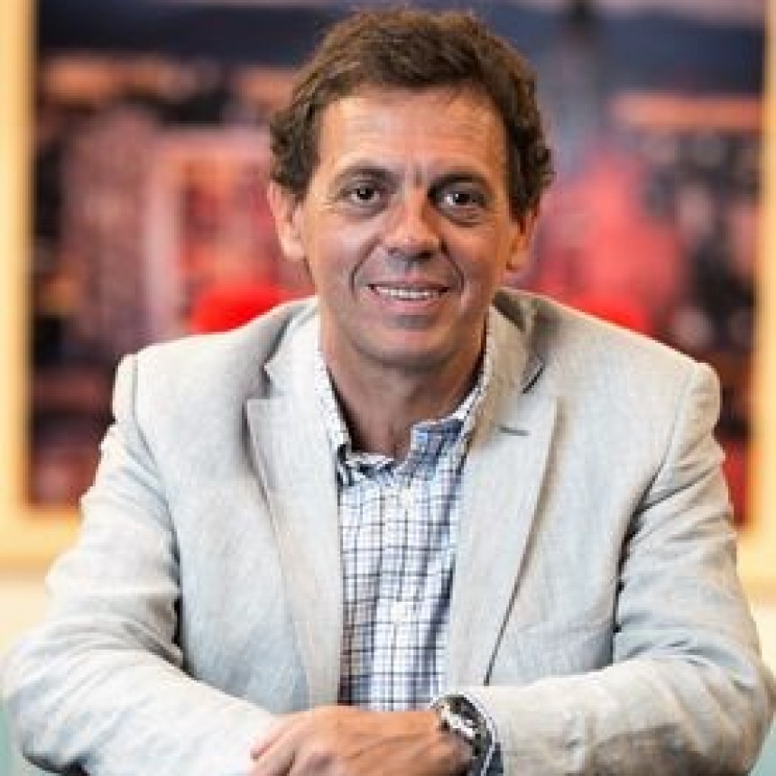 La Argentina completa, gana por puntos.