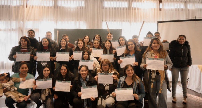 M&aacute;s de 30 tupungatinos se diplomaron en Desarrollo de Habilidades para el Cuidado del Adulto Mayor