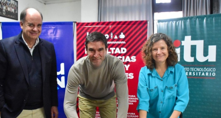 De la mano de la UNC y del ITU se ampl&iacute;a la oferta educativa en Tunuy&aacute;n: Un impulso clave para la regi&oacute;n.