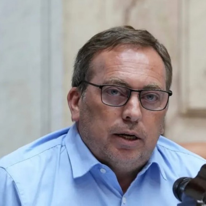PODCAST MIRADAS: MART&Iacute;N AVEIRO DIPUTADO NACIONAL