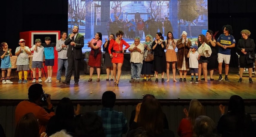 PRESENTACI&Oacute;N EN TUNUYAN DEL ELENCO INESTABLE