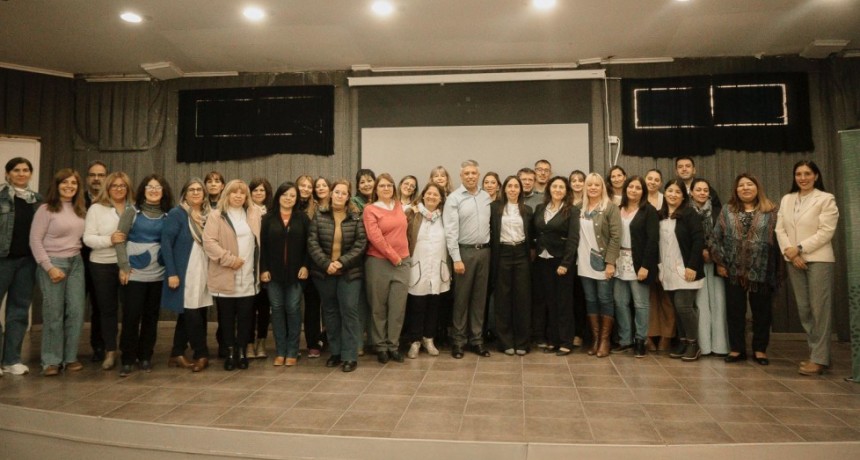 Todas las instituciones educativas con jurisdicci&oacute;n en Tupungato recibieron el fortalecimiento econ&oacute;mico municipal "InvertiDasMente"