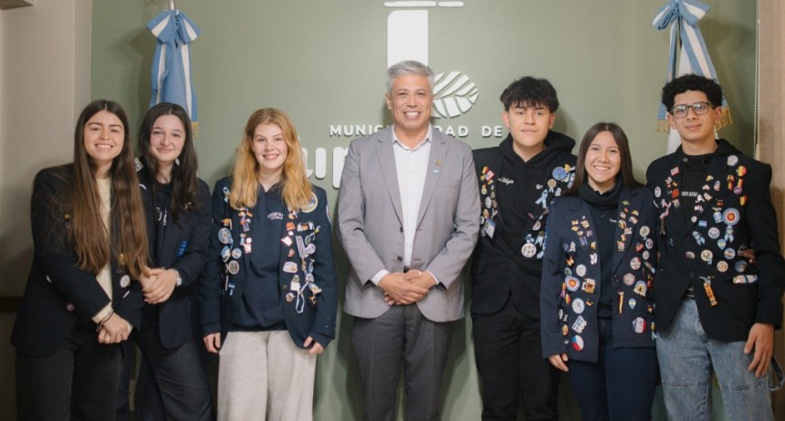 El Intendente Gustavo Aguilera distingui&oacute; a j&oacute;venes del Valle de Uco que emprender&aacute;n una experiencia de intercambio con Rotary Internacional
