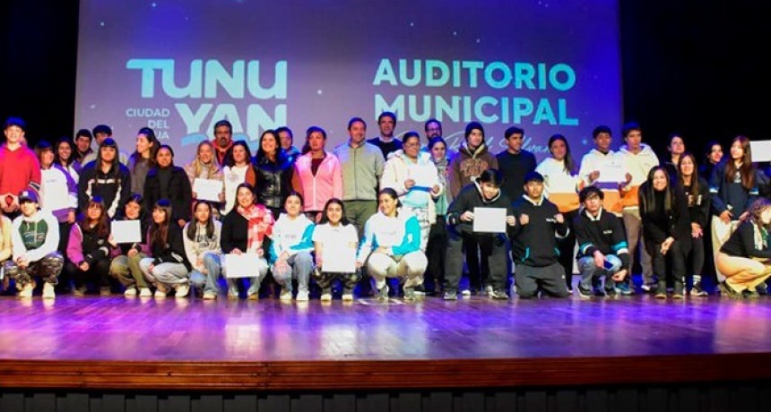 M&aacute;s de 250 estudiantes participaron de la capacitaci&oacute;n organizada por el Municipio