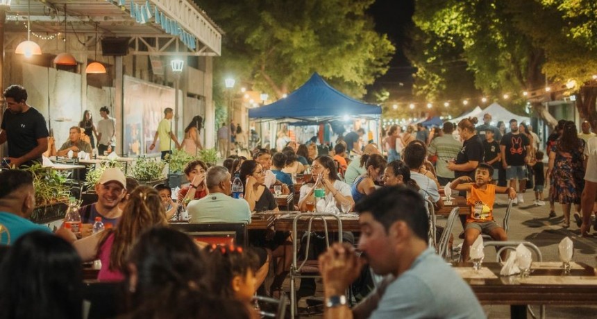 Regresa el Paseo Peatonal Tupungato