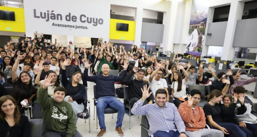 J&oacute;venes de Luj&aacute;n presentaron proyectos de eficiencia energ&eacute;tica en el marco de &ldquo;Conciencia Futura &ndash; Mejor Energ&iacute;a&rdquo;