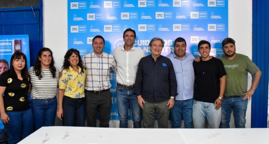 CONFERENCIA DE PRENSA DE EMIR F&Eacute;LIX EN TUNUY&Aacute;N