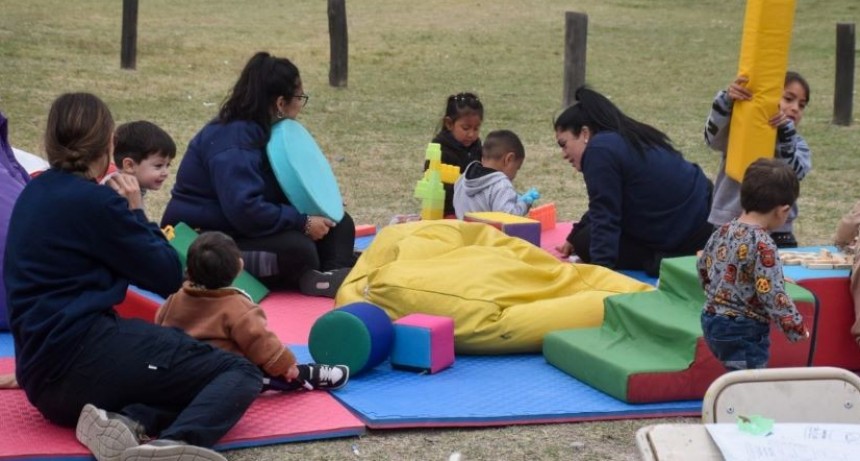 Primera Infancia Primero: 30 familias se re&uacute;nen para fortalecer la crianza en un nuevo encuentro