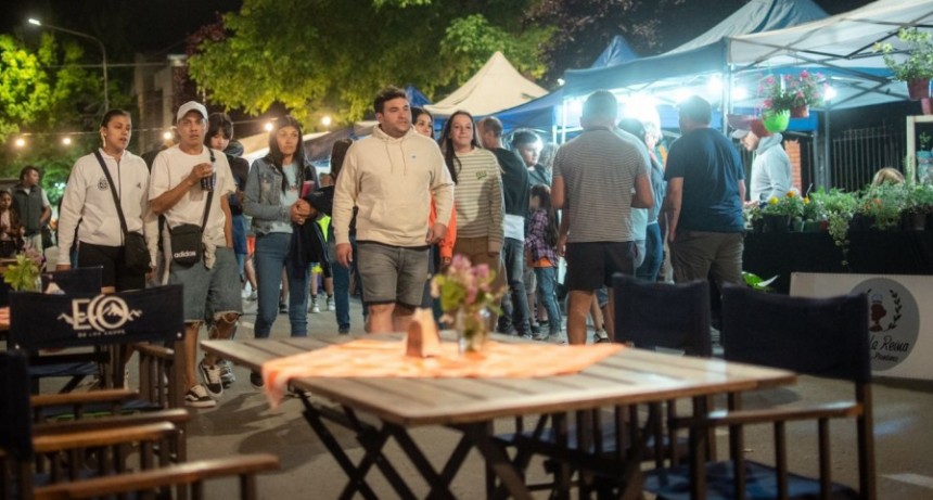 EL PASEO PEATONAL TUPUNGATO Y LA 11&ordf; EDICI&Oacute;N DE LA CABALGATA AL CRISTO REY SE SUMARON, CON GRAN CONVOCATORIA, A LOS FESTEJOS POR EL 166&deg; ANIVERSARIO DE TUPUNGATO.