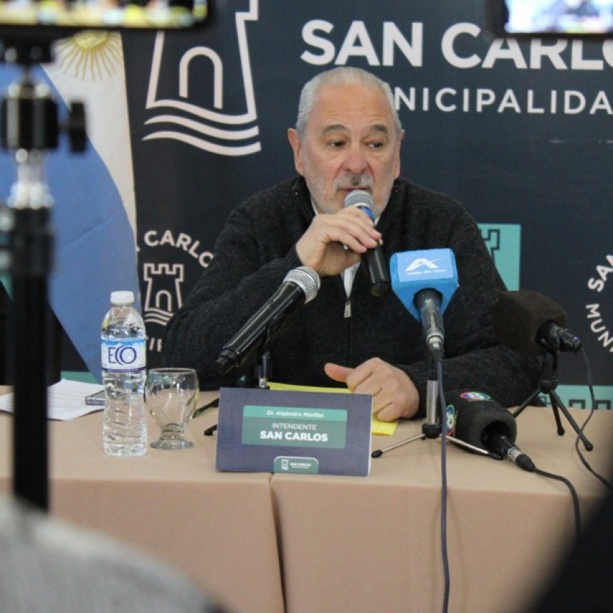 El Intendente Municipal Alejandro Morillas recort&oacute; 30 cargos de planta permanente en la Municipalidad de San Carlos.