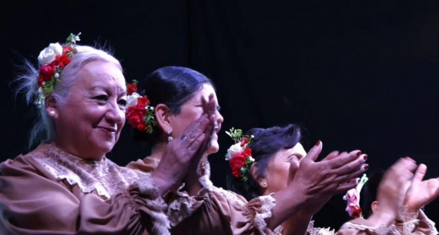 Luj&aacute;n de Cuyo coron&oacute; 3 nuevas Reinas Distritales