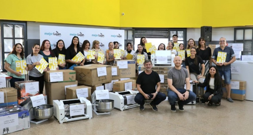 Luj&aacute;n de Cuyo impulsa a sus emprendedores con la entrega de nuevas maquinarias
