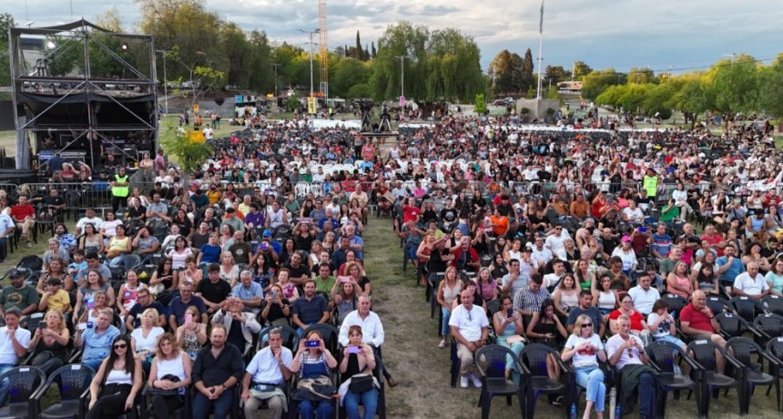 Luj&aacute;n de Cuyo ya vive la Vendimia: Fiesta Departamental con entrada libre y gratuita y Alejandro Lerner en el Parque Ferri